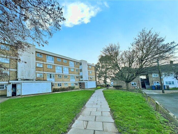 2 Bedroom Apartment For Sale In Little Grove Field, Harlow, Essex, CM19