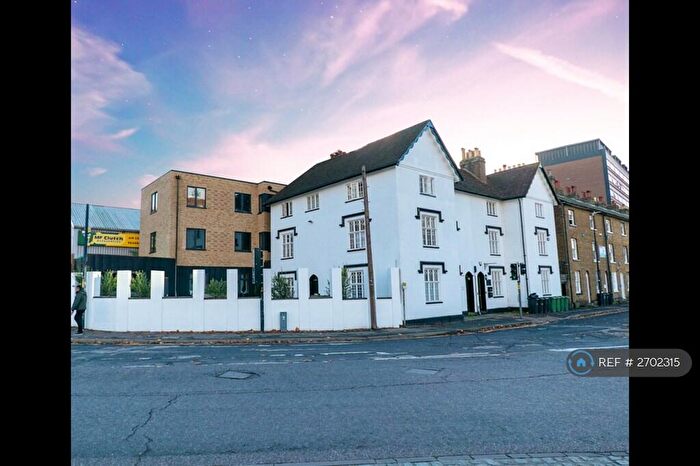 Studio To Rent In Romney Place, Maidstone, ME15