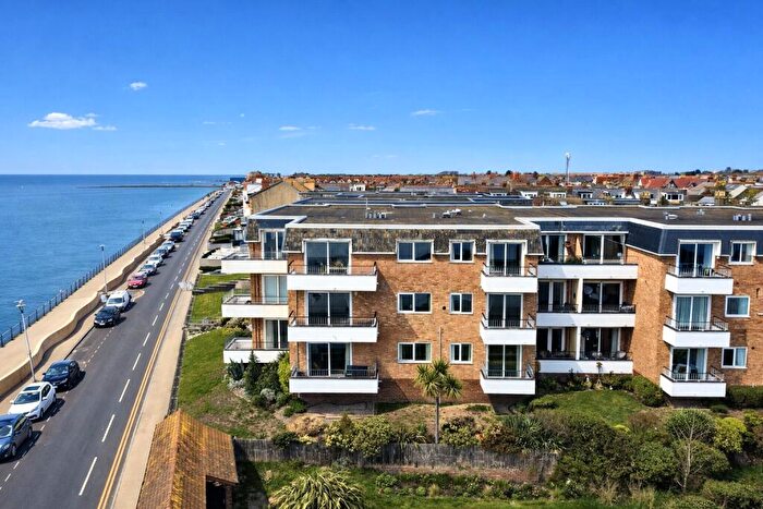 2 Bedroom Apartment For Sale In South Parade, West Kirby, Wirral, Merseyside, CH48
