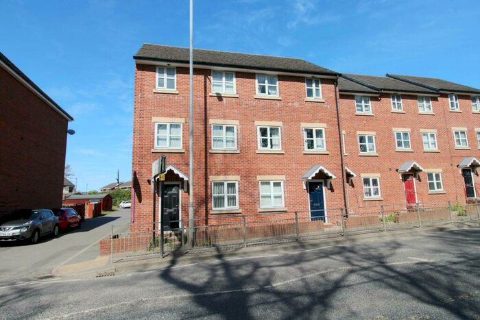 3 Bedroom House To Rent In Flighters Place, New Herrington, DH4