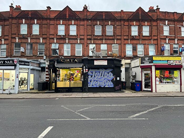 1 Bedroom Flat To Rent In Lee High Road, Lewisham, SE13