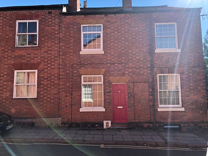 3 Bedroom Terraced House To Rent In West Street, Leicester, LE1