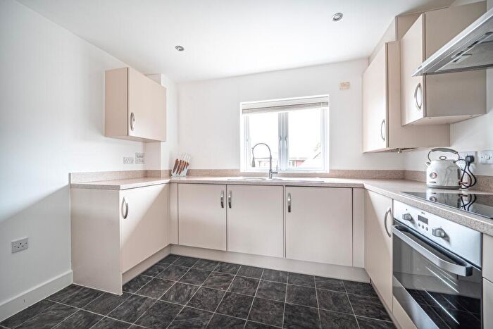 2 Bedroom Coach House For Sale In Masham Walk, Andover, SP11