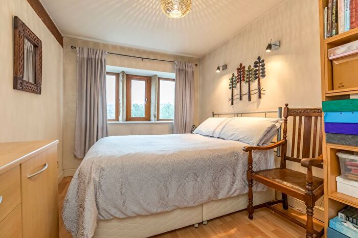 2 Bedroom Semi-Detached House For Sale In Sunny Bank Road, Meltham, Holmfirth, HD9