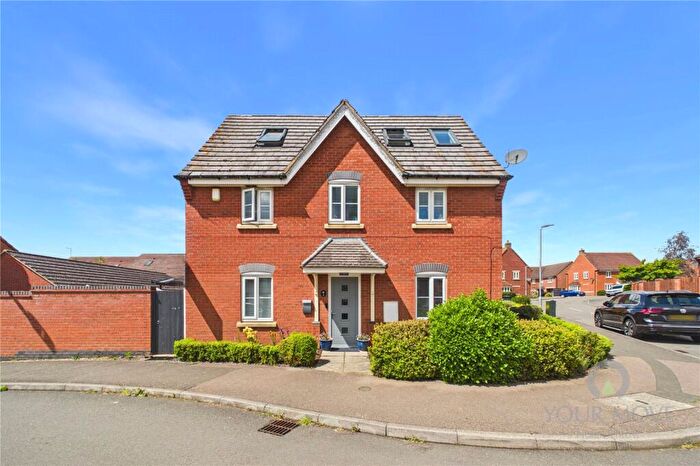 4 Bedroom End Of Terrace House For Sale In Robinson Way, Wootton, Northampton, NN4