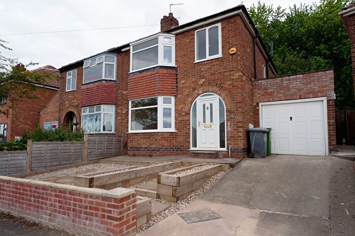 3 Bedroom Semi Detached House To Rent In Newland Park Drive, York, YO10