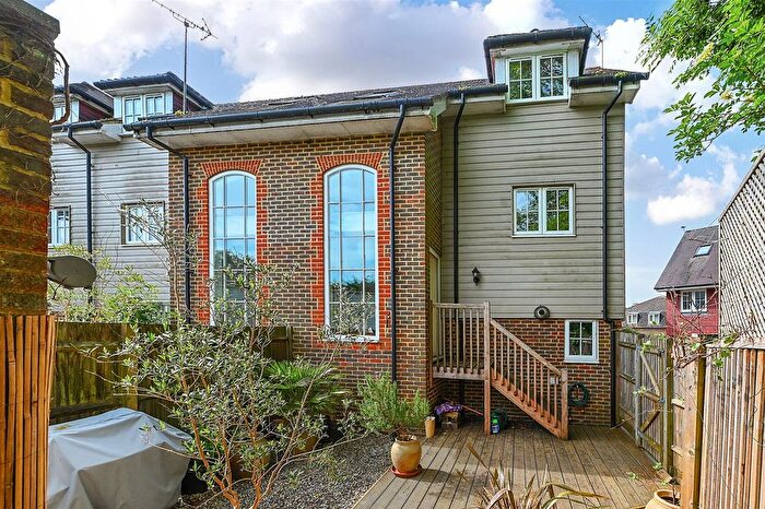3 Bedroom End Of Terrace House For Sale In Burnhams, Rye, East Sussex, TN31