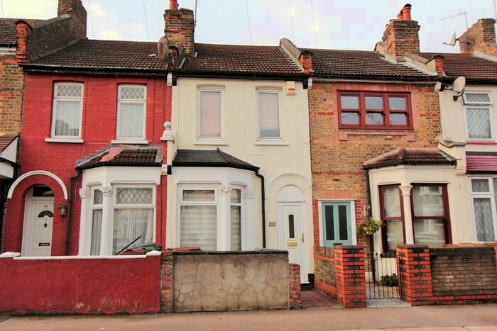 2 Bedroom House To Rent In Thorpe Road, Walthamstow, London, E17