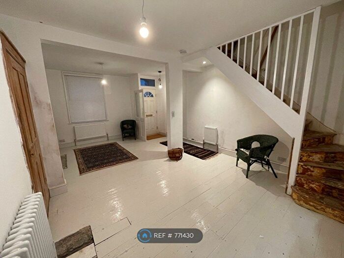 2 Bedroom Terraced House To Rent In Magdala Road, Broadstairs, CT10