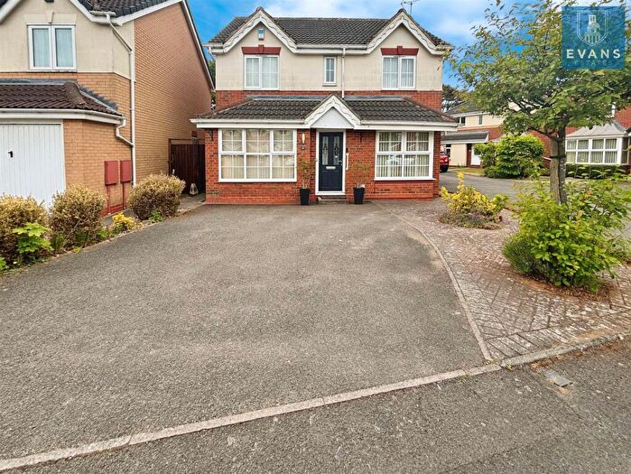 5 Bedroom Detached House For Sale In Crown Green, Holbrooks, Coventry, CV6
