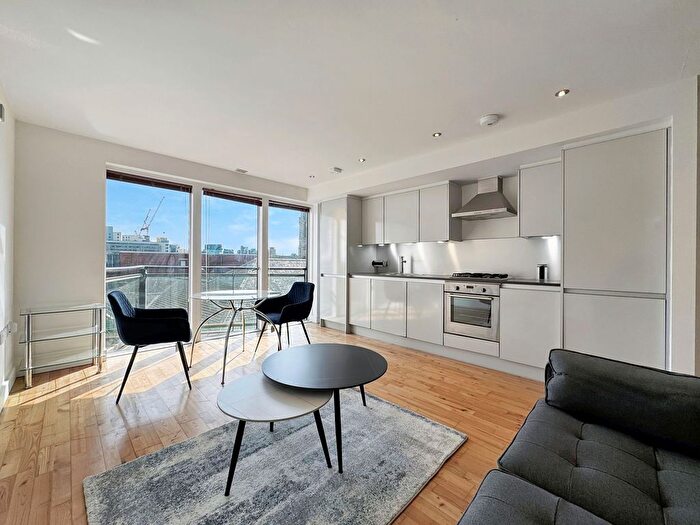 1 Bedroom Flat To Rent In The Ice Works, New York Street, Leeds, LS2