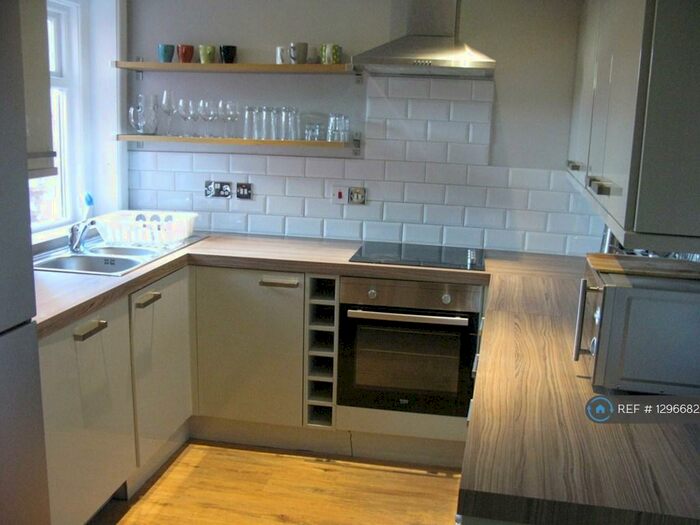 4 Bedroom Terraced House To Rent In St. Marks Road, Preston, PR1