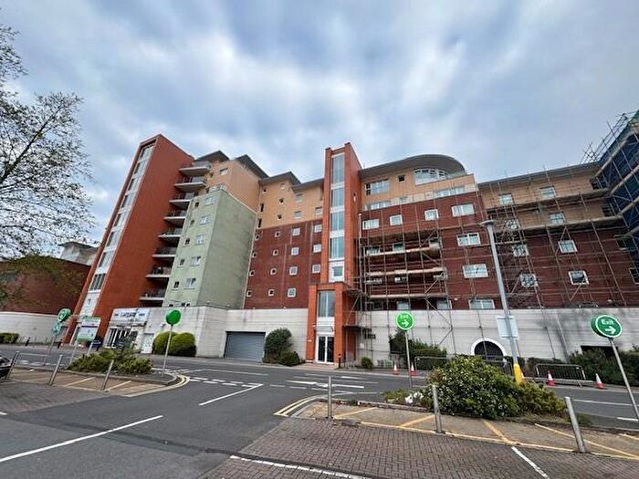 1 Bedroom Apartment For Sale In Lifeboat Quay, Poole, BH15