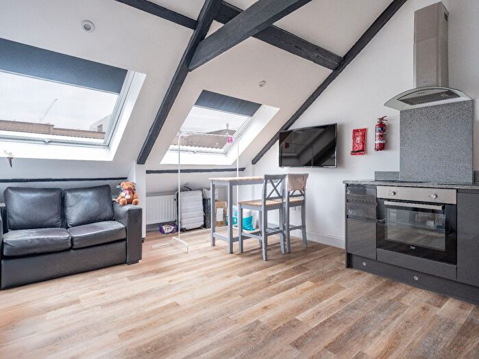2 Bedroom Flat To Rent In Ridley Place, Newcastle Upon Tyne, Tyne And Wear, NE1