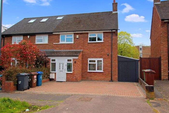 3 Bedroom Semi-Detached House To Rent In Binyon Crescent, Stanmore, HA7