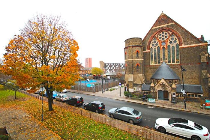 4 Bedroom Flat To Rent In St. Stephens Road, London, E3