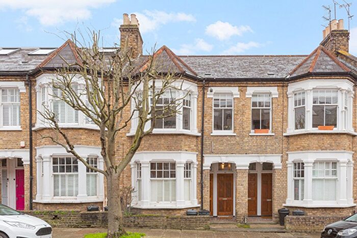 1 Bedroom Flat For Sale In Marcus Street, Wandsworth, SW18