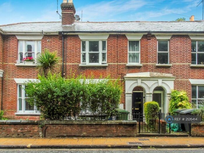 2 Bedroom Maisonette To Rent In North Walls, Winchester, SO23