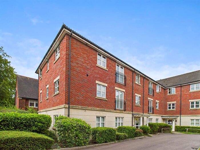 2 Bedroom Apartment To Rent In Rowley Court, Rowley Drive, Sherwood, Nottingham, NG5