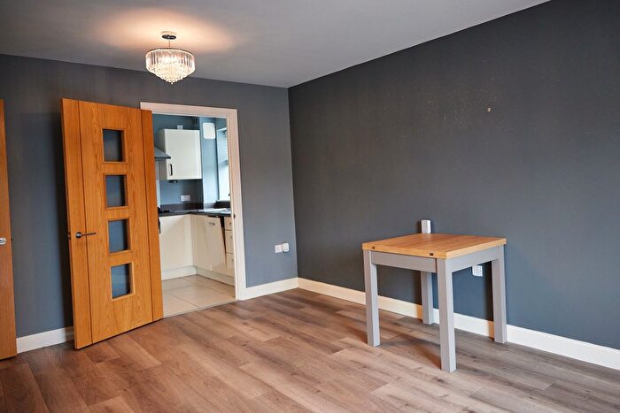 2 Bedroom Flat For Sale In Brindley Gardens, Bilbrook, WV8