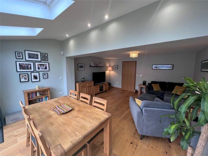 4 Bedroom Town House To Rent In Sunderland Place, Farnborough, GU14