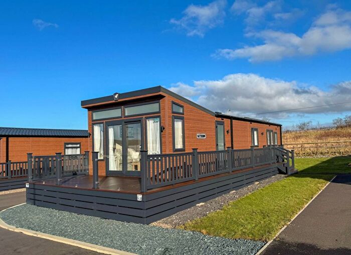 2 Bedroom Lodge For Sale In Simonscales Lane, Cockermouth, CA13