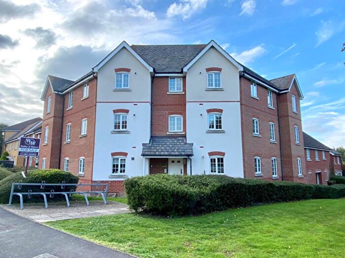 2 Bedroom Apartment To Rent In Silver Birch Way, Whiteley, PO15