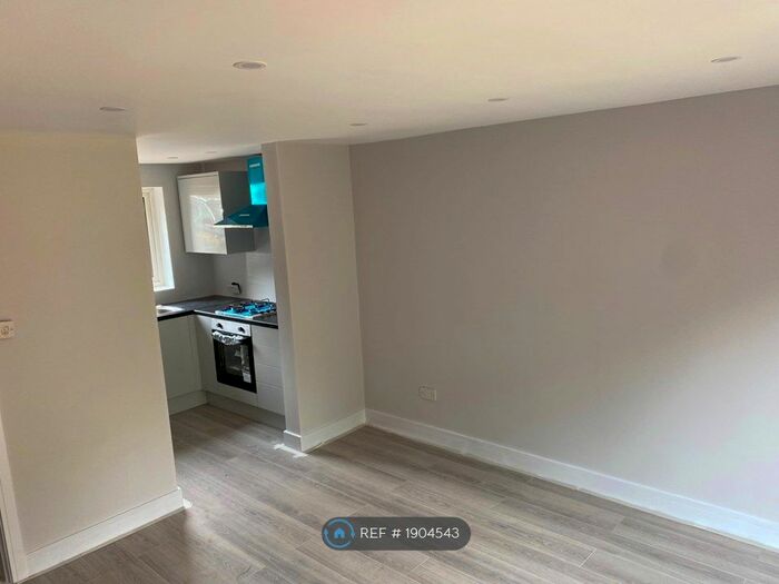 2 Bedroom Terraced House To Rent In Browning Close, Chester, CH1