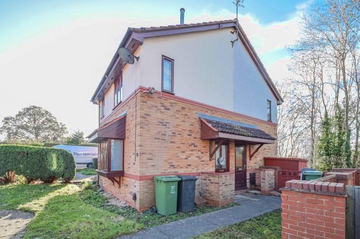 1 Bedroom Terraced House To Rent In Ashmores Close, Hunt End, Redditch B97