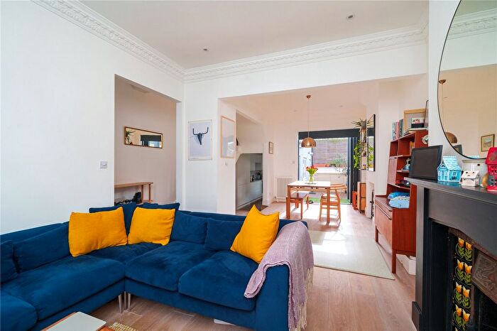 4 Bedroom Terraced House For Sale In Prothero Road, London, SW6