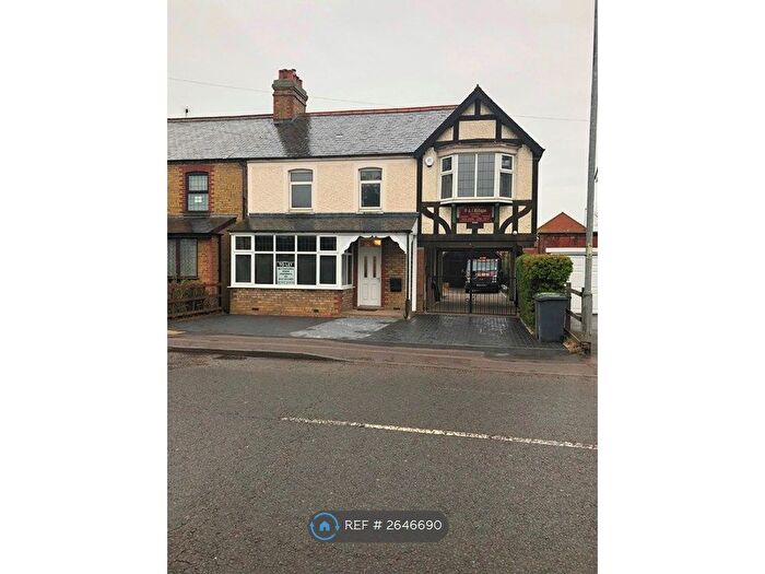 1 Bedroom Flat To Rent In Ampthill Road, Flitwick, MK45