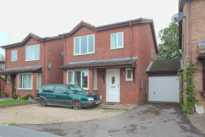 3 Bedroom Plot To Rent In Beckdale Close, Bicester, OX26
