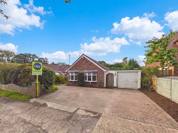 3 Bedroom Detached Bungalow For Sale In Gaggle Wood, Mannings Heath, Horsham, RH13