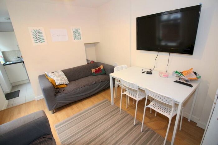 4 Bedroom Terraced House To Rent In Keppoch Street, Roath, CF24