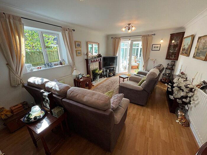 2 Bedroom Bungalow For Sale In Broctone Drive, Broughton Astley, Leicester, LE9