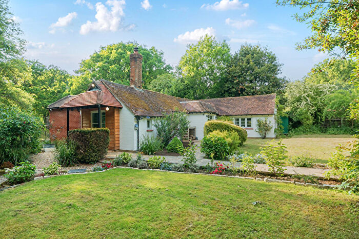 4 Bedroom Detached House For Sale In Dial Green, Petworth, GU28