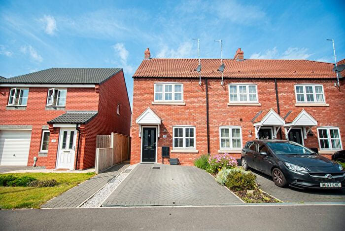 2 Bedroom End Of Terrace House To Rent In Lumley Avenue, Kingston Upon Hull, HU7