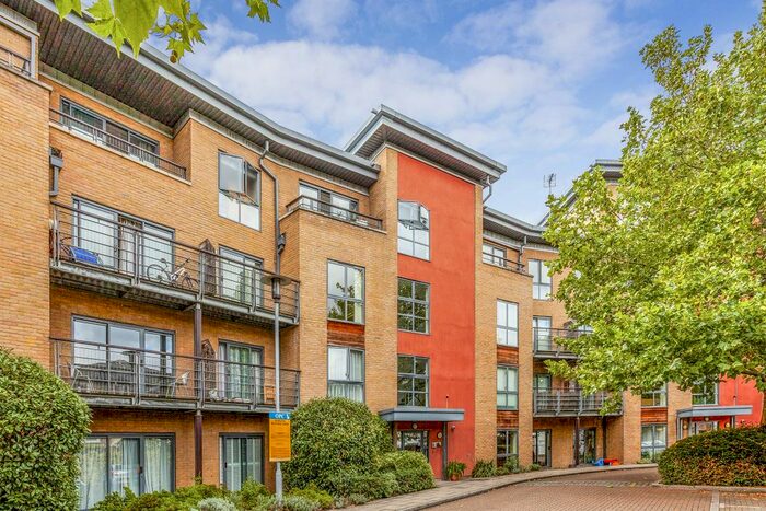 2 Bedroom Flat To Rent In Vitae Apartments, Goldhawk Road, London, W6