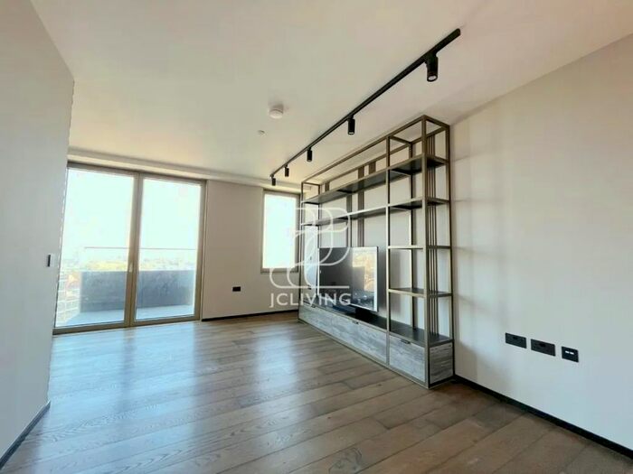 1 Bedroom Flat To Rent In The Stage, Hewett Street, EC2A