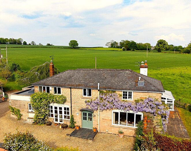 4 Bedroom Detached House For Sale In Nr Ross-On-Wye, Established Gardens Amp; Tennis Court, HR9