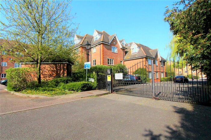 2 Bedroom Apartment To Rent In Catherine Place, Harrow, HA1
