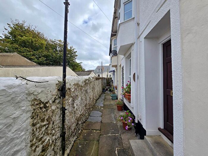2 Bedroom Terraced House For Sale In Lower Gunstone, Bideford, EX39