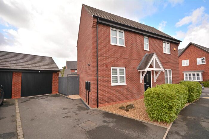 3 Bedroom Detached House To Rent In Foster Close, Mickleover, Derby, DE3