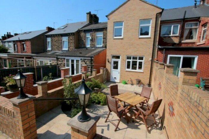 3 Bedroom Terraced House To Rent In Hope Street, Barnsley, S75