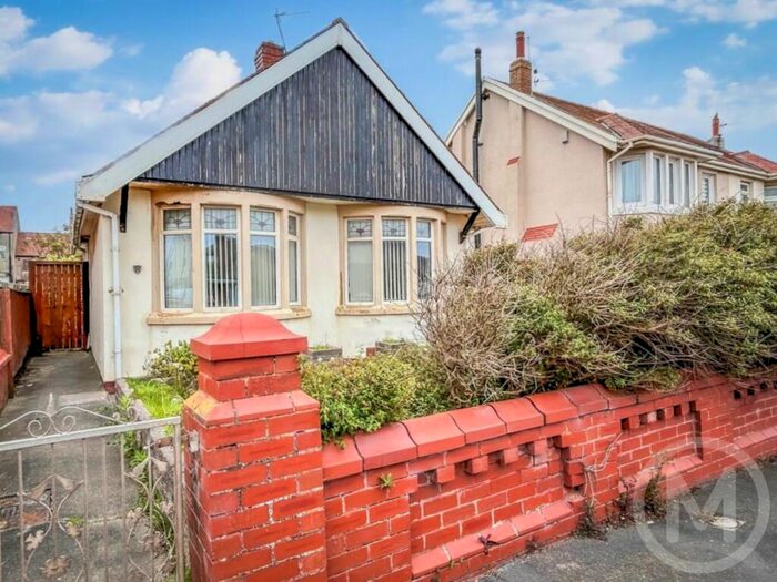 2 Bedroom Detached Bungalow For Sale In Leyburn Avenue, Bispham, FY2