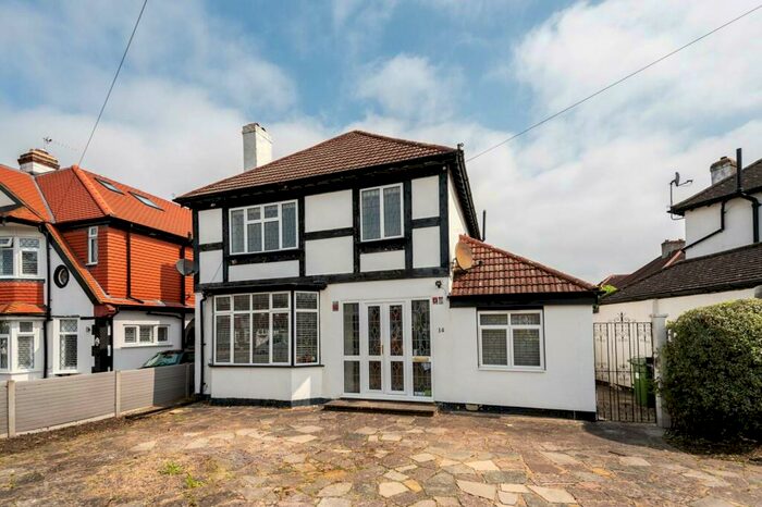 4 Bedroom Detached House To Rent In Briarwood Road, Stoneleigh, Epsom, KT17