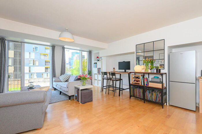 1 Bedroom Apartment For Sale In Saxton, The Avenue, LS9