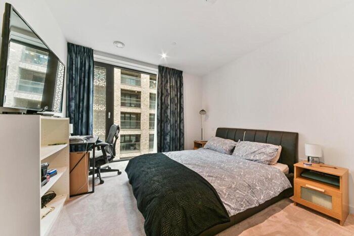 2 Bedroom Apartment To Rent In John Cabot House, Royal Wharf, London, E16