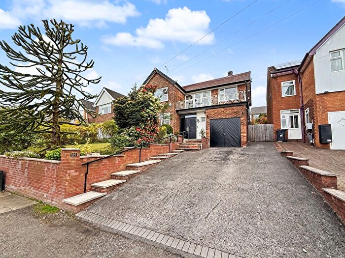 4 Bedroom Detached House For Sale In Park Lane, Whitefield, M45