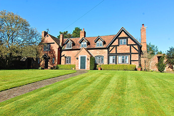 5 Bedroom Character Property For Sale In Hill Cottage, Rectory Lane, Upton Warren, Bromsgrove, Worcestershire, B61